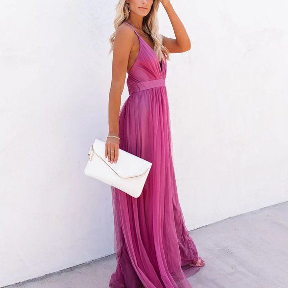 PETAL DUST MAXI DRESS - MAGENTA - Picture 3 of 6